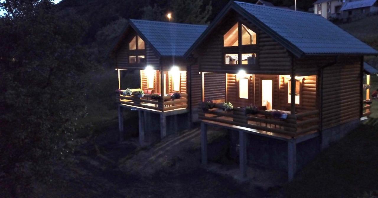 Holiday House By The Lake Plav Exteriör bild
